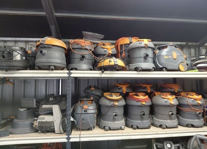 Job lot of vacuum cleaners