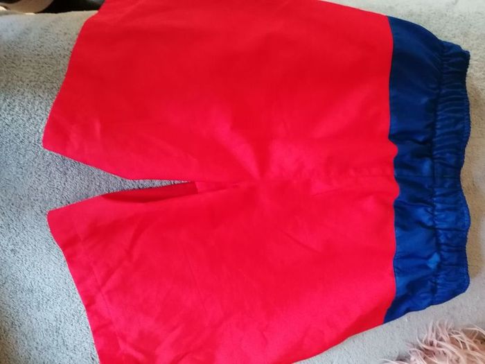 Nike shorts boys age 10 to 12 yrs