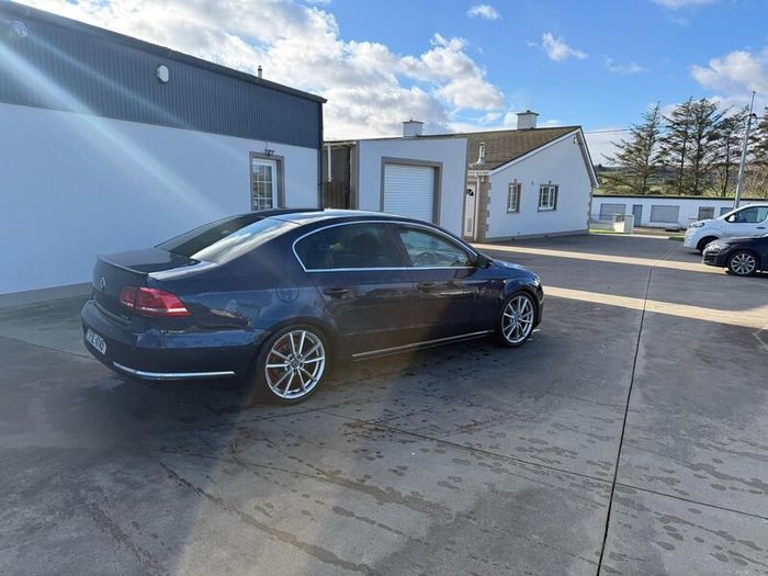Volkswagen Passat 2011