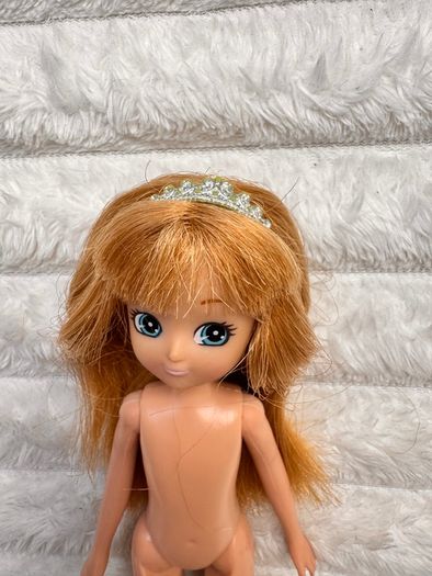 Arklu Lottie Doll Blonde Hair Blue Eye Princess Doll Tiara Loose legs approx. 18 cm. Used Please see photos
