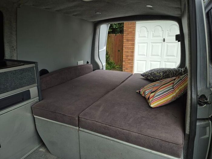 vw transporter t5 2.5 130bhp 2009
