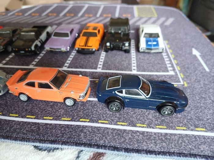 1/64 Hot Wheels ,Premium Real Riders Lot x 12 Loose , All As New