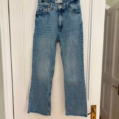 Cropped Flare Jeans Bershka