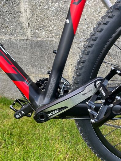 Scott Scale 730 Carbon Mountain Bike Medium