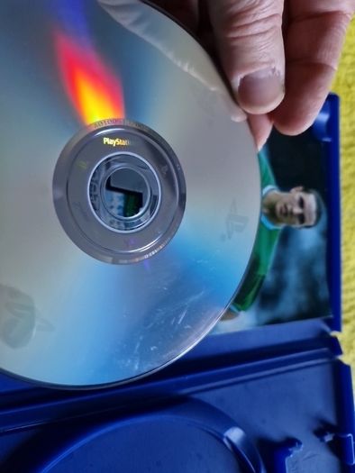 This is football 2004 PlayStation2 Ps2 games Original