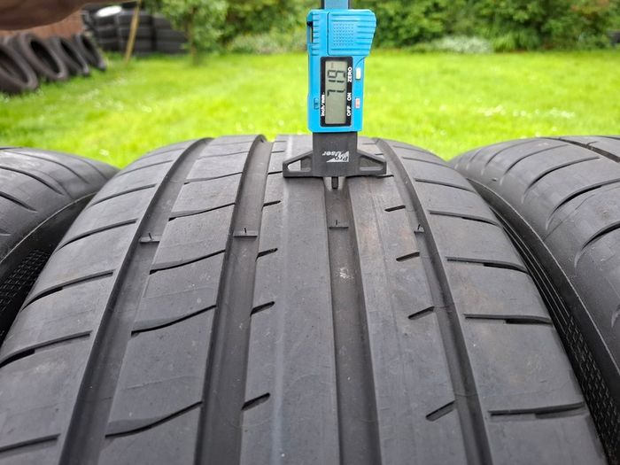 21" Genuine Mercedes EQS SUV Amg Alloys with tyres