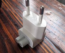 genuine apple EU adapter