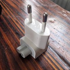 genuine apple EU adapter