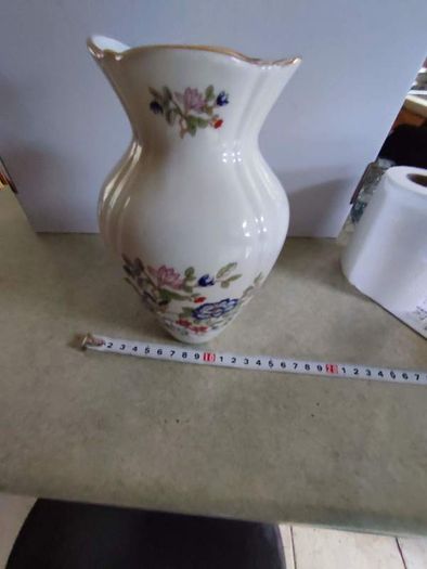 Tara Irish Vase