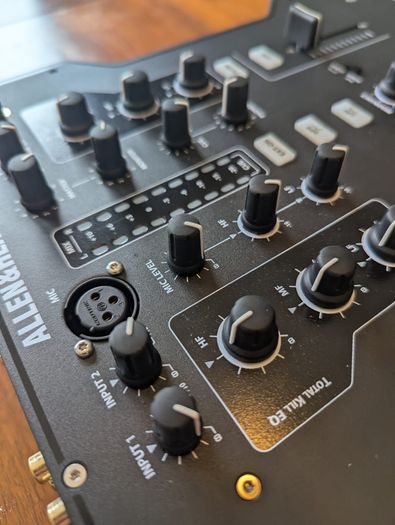 Allen & Heath XONE23 Professional DJ mixer including decksaver