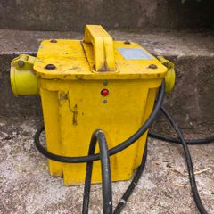 110volt 2 socket transformer