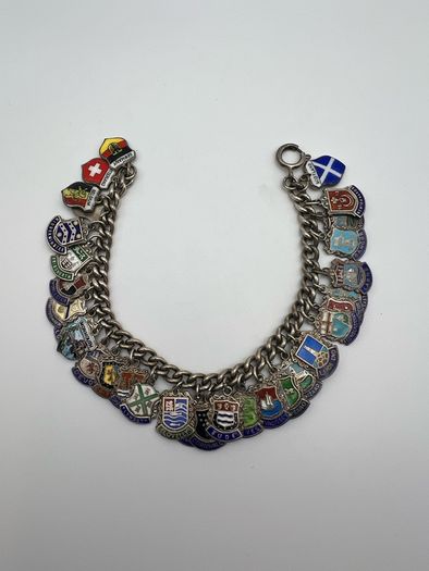 Vintage Sterling Silver Travel Shield Place Name Souvenir Charm Bracelet - 33 Charms from UK and Europe - Approx 55g