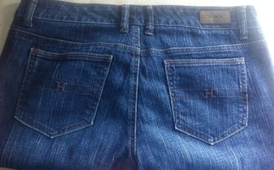 Tommy Hilfigher women's size 8