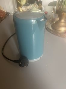 kettle  green blue
