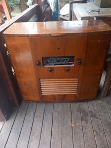 Old Pilot radio, restoration project, D18