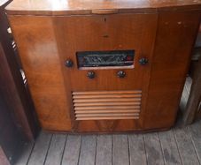 Old Pilot radio, restoration project, D18