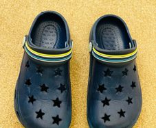 Crocs style shoes with sling back Size 10/11
