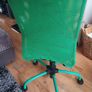 Kids green desk chair Image 2