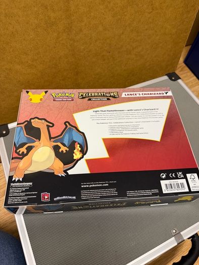 Pokemon Celebrations Lances Charizard V Box
