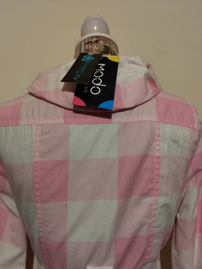 Beautiful pink & white Belted Coat, New With Tags