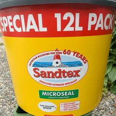 Pure Brilliant White Masonry Paint