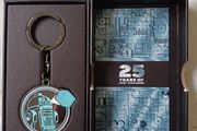 Lego 25th anniversary coin key chain star wars
