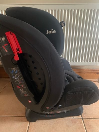 Joie car seat in excellent condition