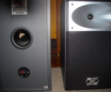 Jamo X530 Speakers