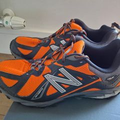 New Balance trail size 11