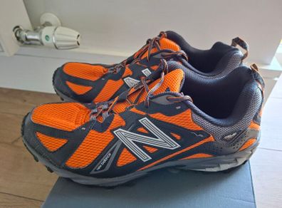 New Balance trail size 11