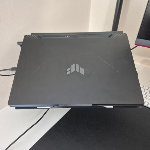Asus Tuf Gaming A15 - Ryzen 7 / Rtx 3050 / 16gb / 512gb Ssd / 144hz