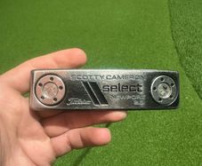 scotty cameron  Newport 2.6