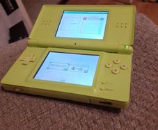 Lime Green Nintendo Ds Lite