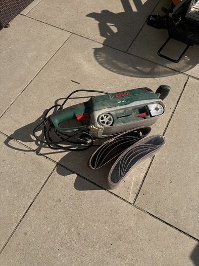 Bosch PBS 75 A Belt Sander (710W) + Extra Sanding Belt