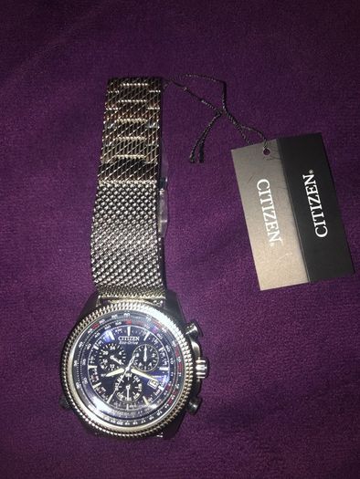 Citizen watch eco drive solar power perpetual calendar Brand new 6 years warranty