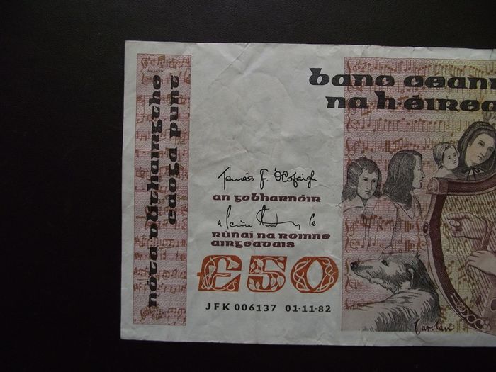 1982 Central Bank of Ireland 50 Pounds note. B Series