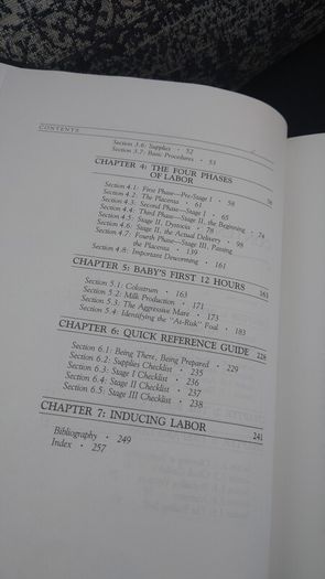 The Complete Book of Foaling : An Illustrated Guide for the Foaling Attendant