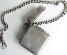 Antique Sterling Silver Vesta Match Case Pendant Necklace 46,86g