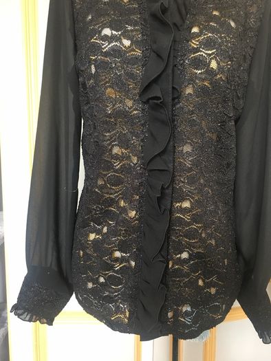 Lace blouse, new, size M