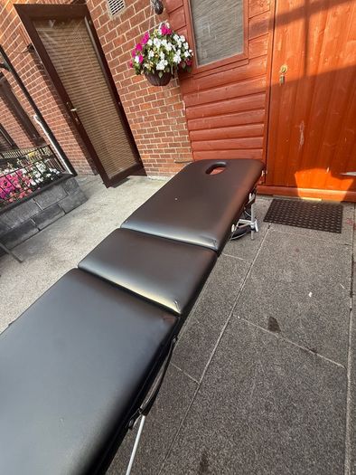 massage bed