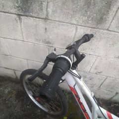 2 mountain bicycle
