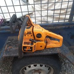 chainsaw