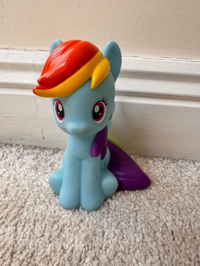 My Little Pony Rainbow Dash Night Light Colour Changing Hasbro approx. 12.5 cm. Used Please see photos