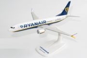 Boeing 737 MAX 8 Ryanair EI-HGT.Free Post