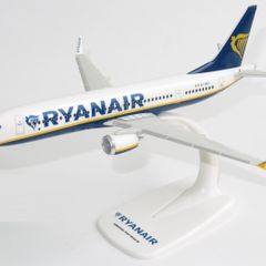 Boeing 737 MAX 8 Ryanair EI-HGT.Free Post