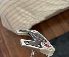 Left-Handed Scotty Cameron Futura X5