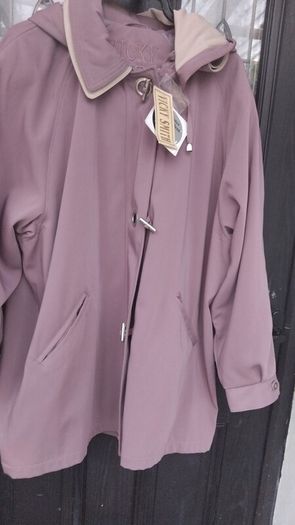 A Vicky Smith Coat Size 24 New With Tags