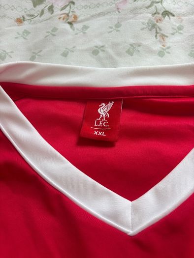 Liverpool football shirt can Postl