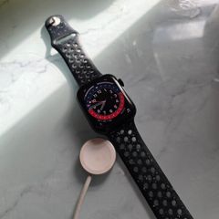Apple watch series 9. 64 gb