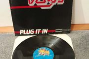 Mama's Boys Plug It In 1982 Original Vinyl Lp